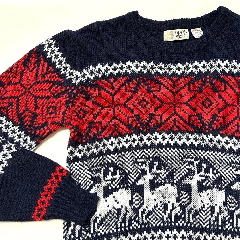 Vintage Fair Isle Nordic Unisex Reindeer Snowflake Christmas Sweater, Size M